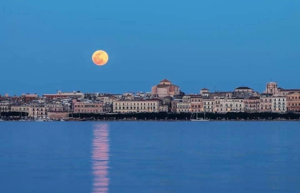 Siracusa Vacanze Syracuse ภายนอก รูปภาพ